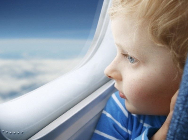 سفر با کودکان با هواپیما